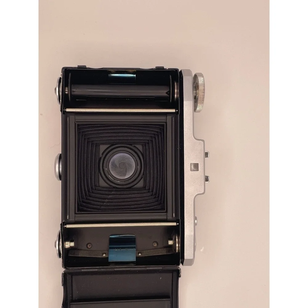 Zeiss Ikon Nettar 517/16 6x6 Medium Format Folding Camera Novar 75mm f/4.5 Vario